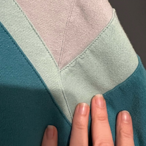 CAT hoodie size 2x - Picture 7 of 7